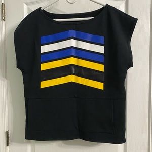 Sugar Shirts size Large ladies sweatshirt w/pouch pockets. Never worn no tickets